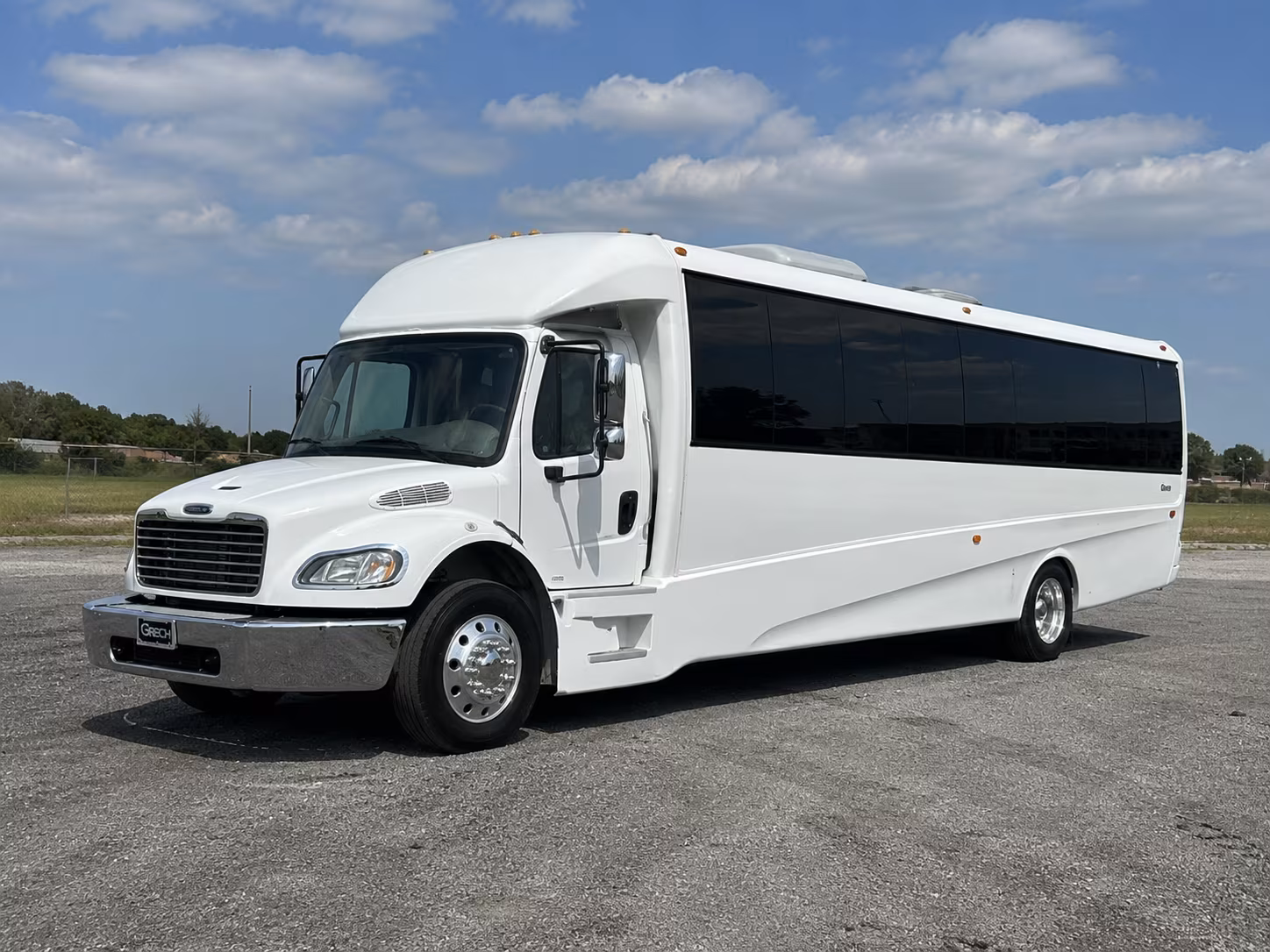 Baltimore Birthday, Sweet 16, & Quinceañera Transportation party bus exterior