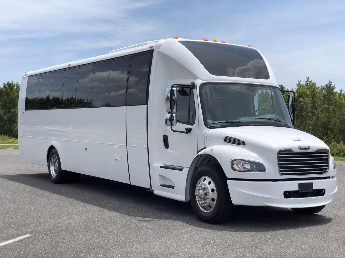 Baltimore Birthday, Sweet 16, & Quinceañera Transportation party bus exterior