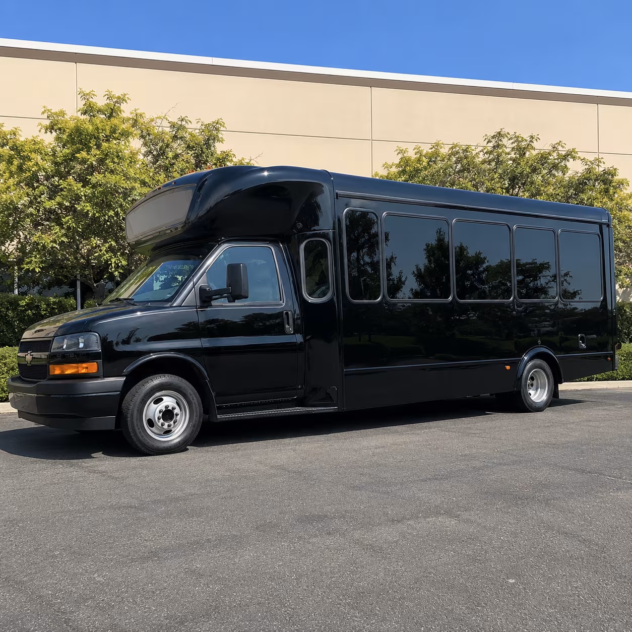 Baltimore Winery Tour & Pub Crawl Transportation