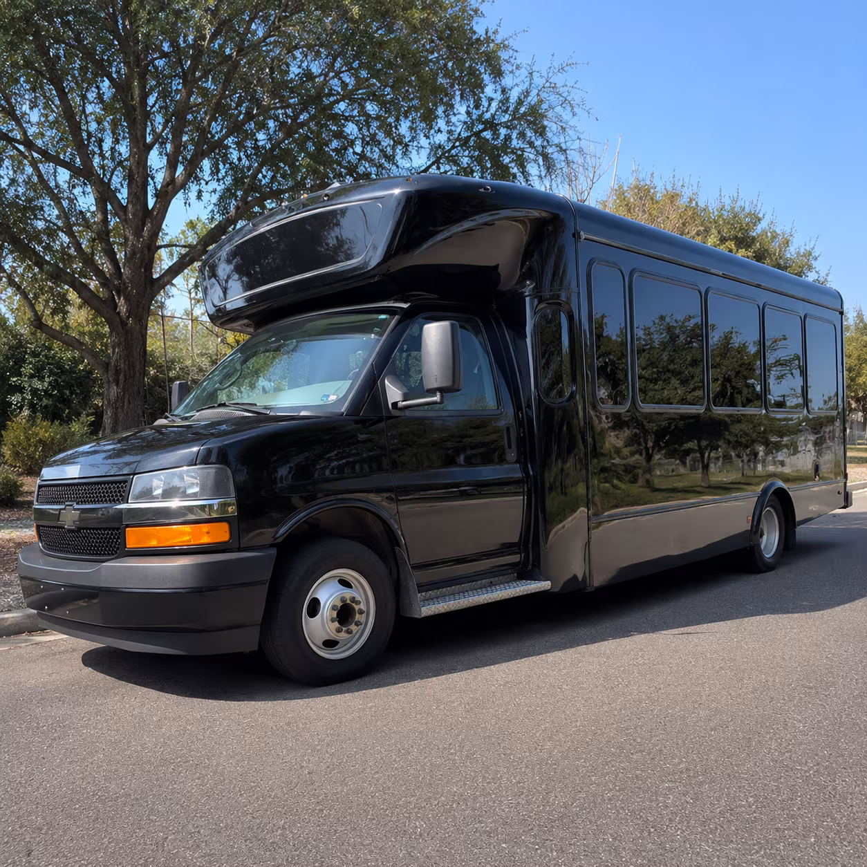 Columbia Homecoming & Prom Party Bus Rentals