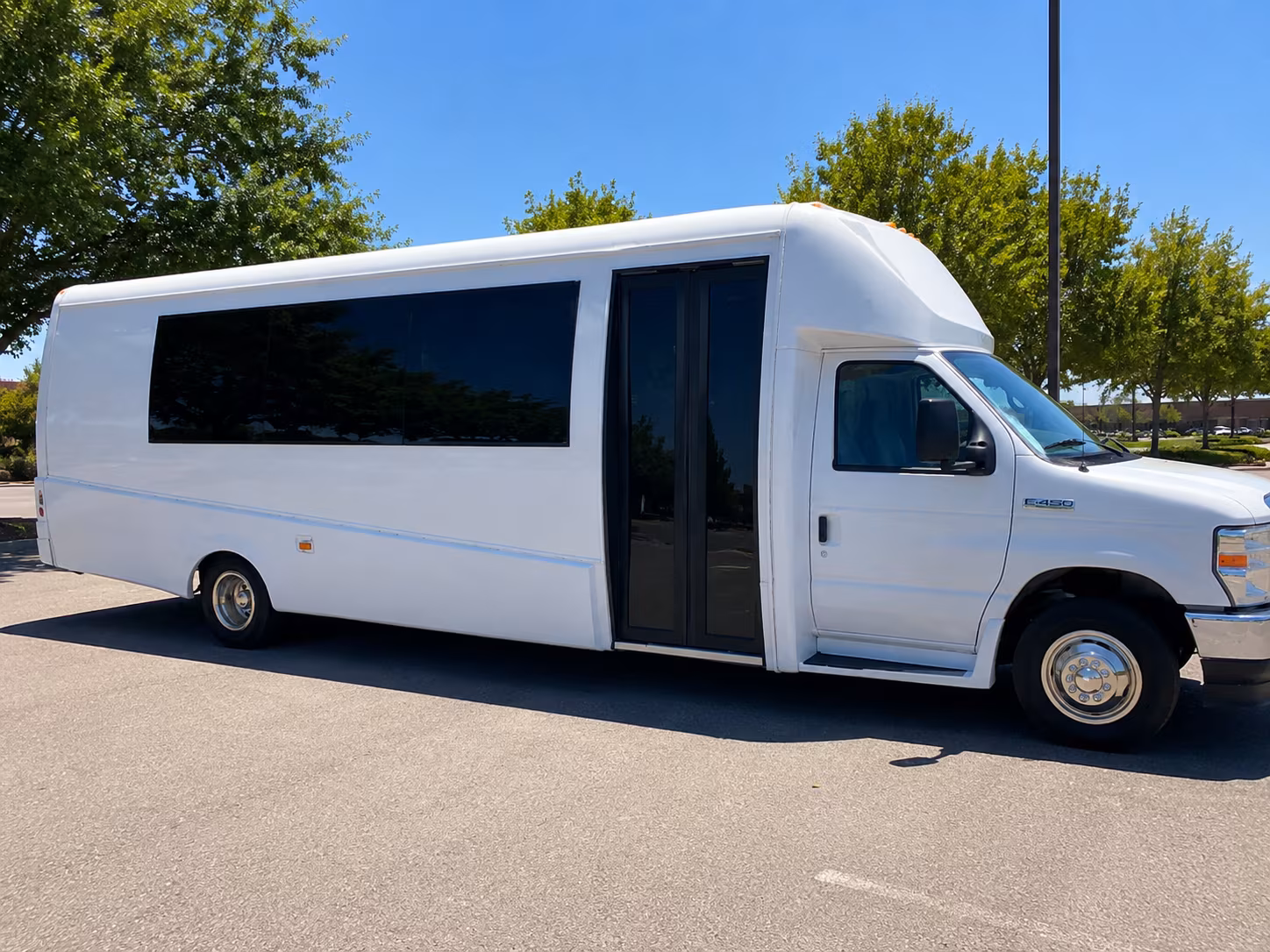 Ellicott City Birthday, Sweet 16, & Quinceañera Party Bus Rentals