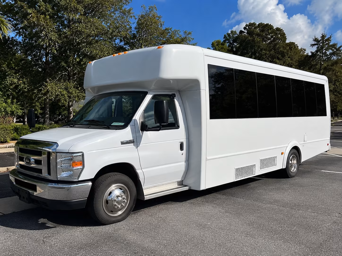 Towson Birthday, Sweet 16, & Quinceañera Party Bus Rentals