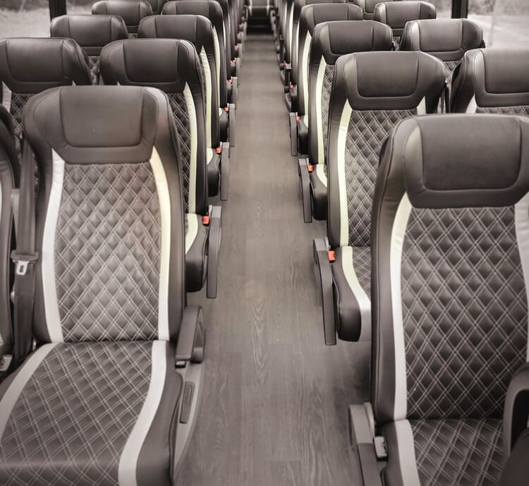 charter bus rentals Wilmington Maryland