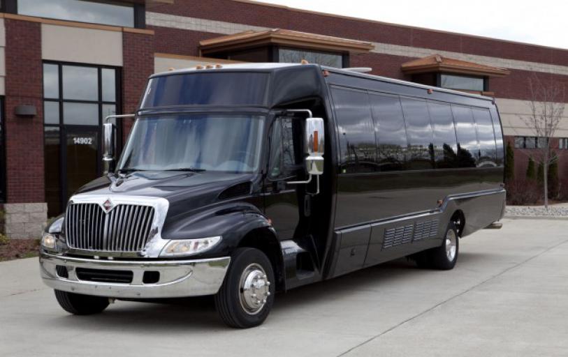 Newport News 35 Passenger Party Bus