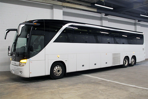 Newport News 36 Passenger Party Bus